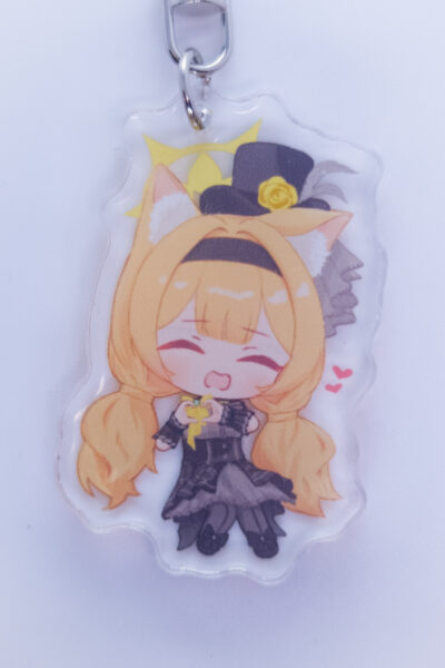 hover-idol-mari-charm